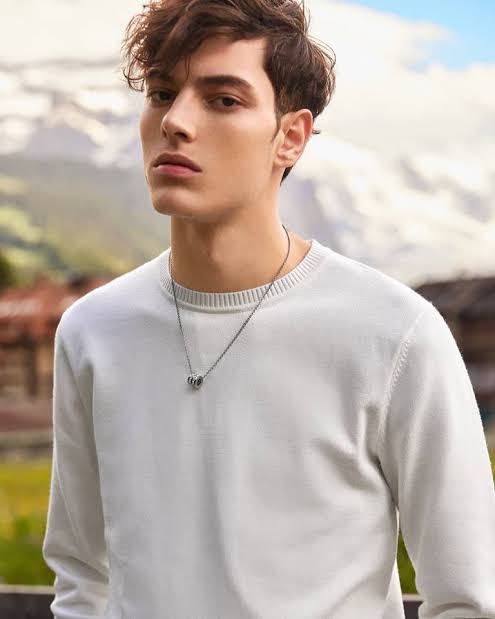 F7C3B117 53ED 4212 AA16 9524F8F7D652