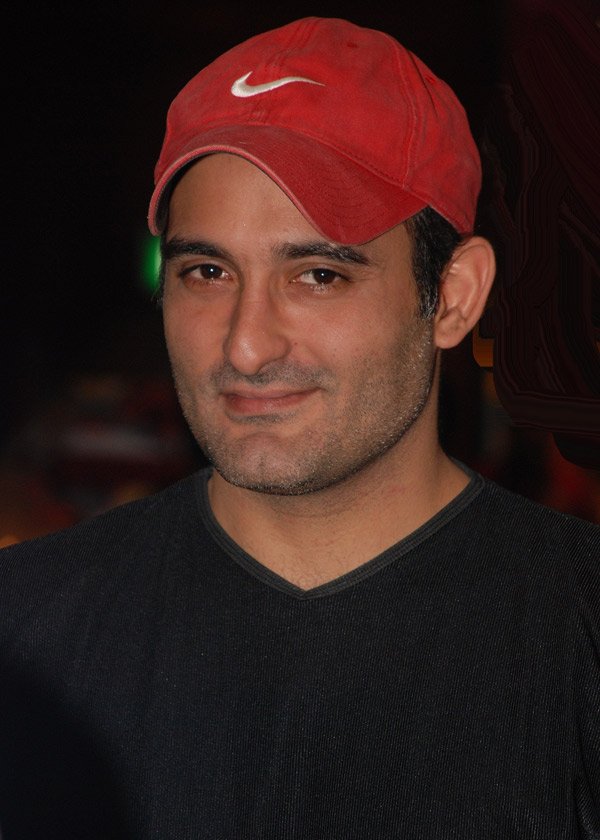 Akshaye Khanna still2