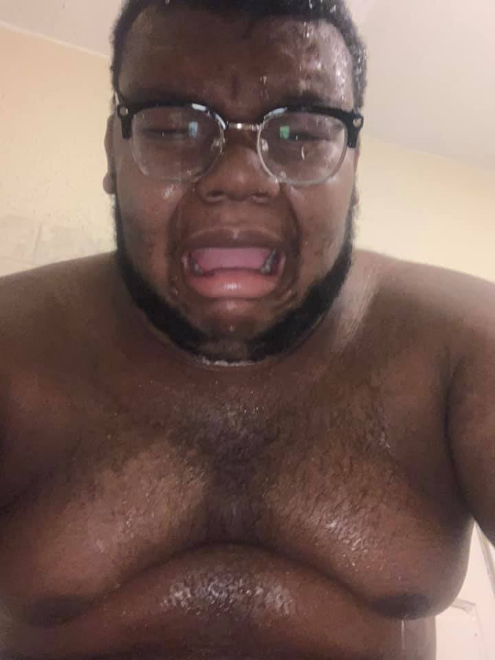 FAA33D4B 62B6 430E ADD9 B475DA3F9403