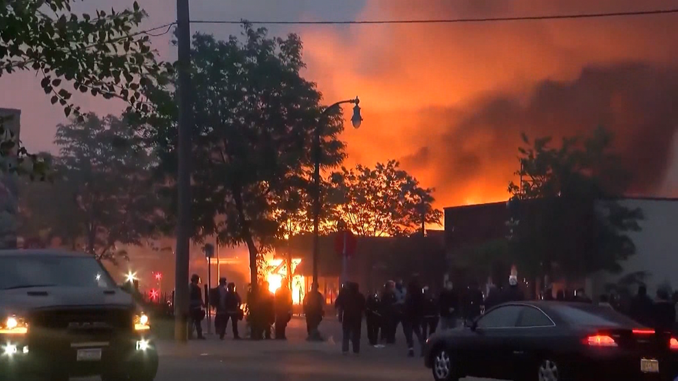 B48B2789 DC19 49B8 B2FE C813FFC2C176