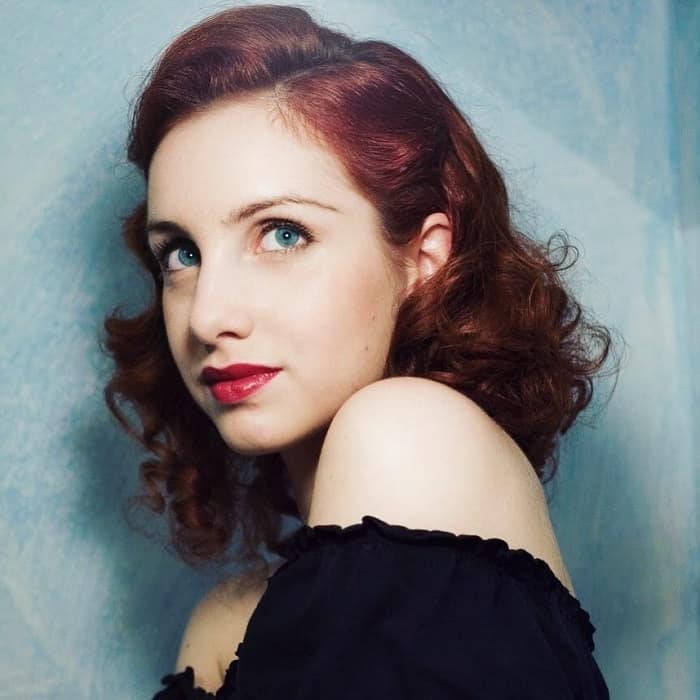 Girls with red hair and blue eyes 1