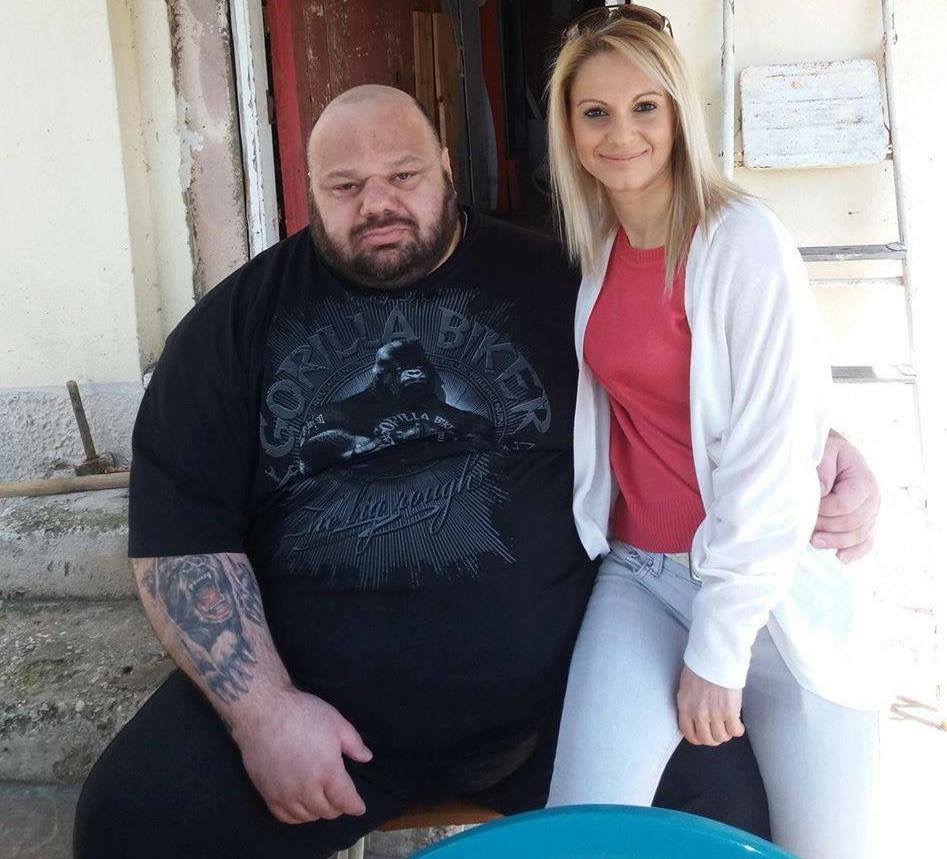 3410DE3E 4A5F 4E40 B975 FBA125141C5A