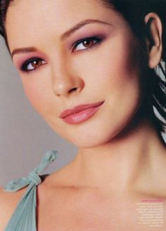 476309fd741a4b35a10abd3cbe6a37bd  neutral eye makeup makeup for brown eyes