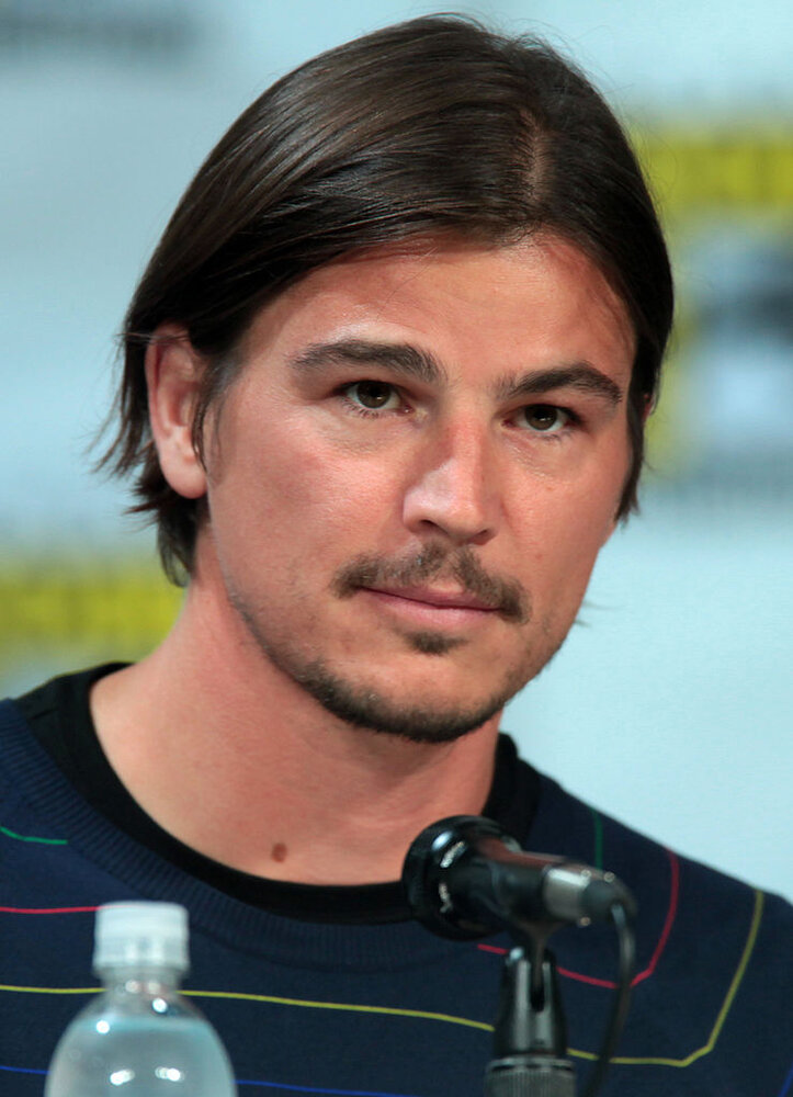 740px Josh Hartnett SDCC 2014