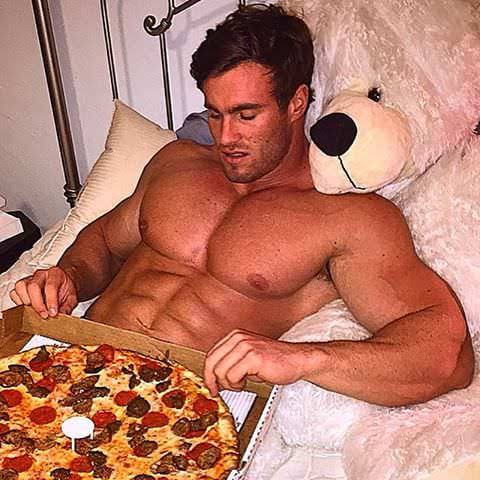 Chad eat pizza