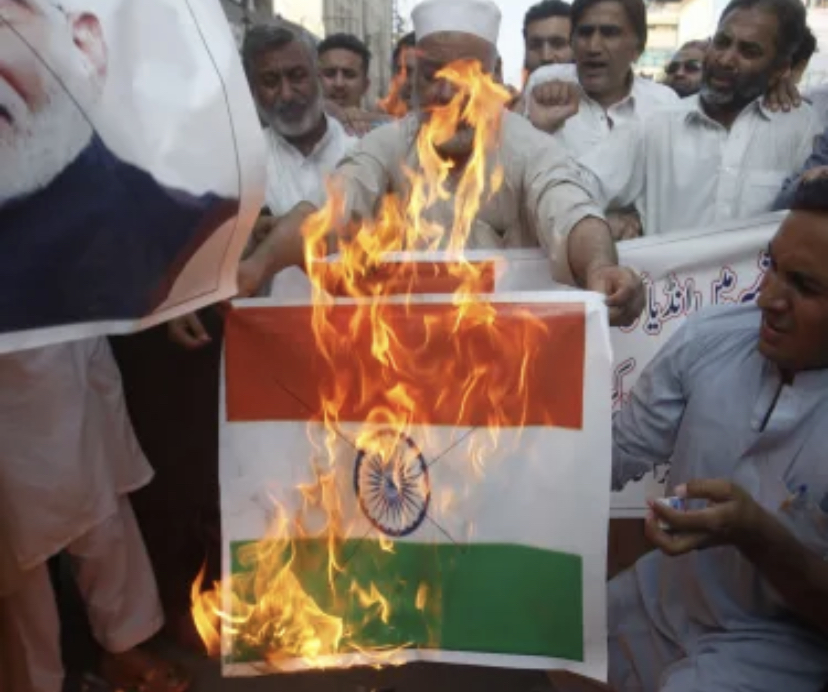 7F6BC43B 31D6 42CF 899E E4EBCF528513