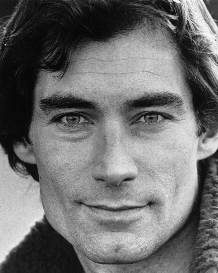 1966 timothydalton 700x875 UfSXXpnlB75 