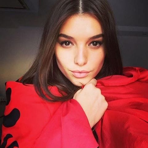 F21a0a685cda29cf5cfb44c864afd1e4