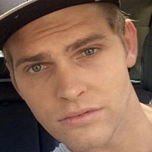 19DE7466 D0A6 4FE1 B79A 0A9DC09675C8