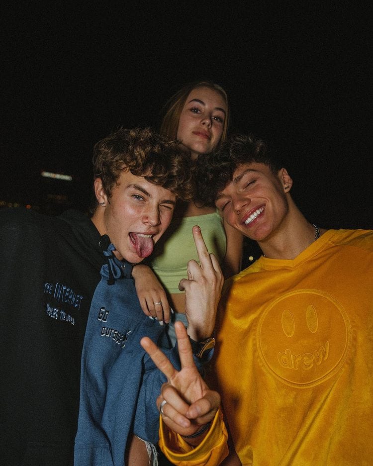 0183AC80 CFCF 438A 9F51 D89445A220AD