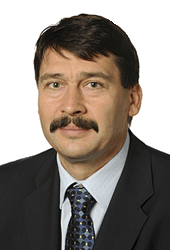 02HG Ader Janos president