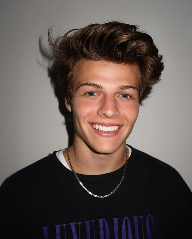 B994c0cbf3358f1d1922bbc38d946c78