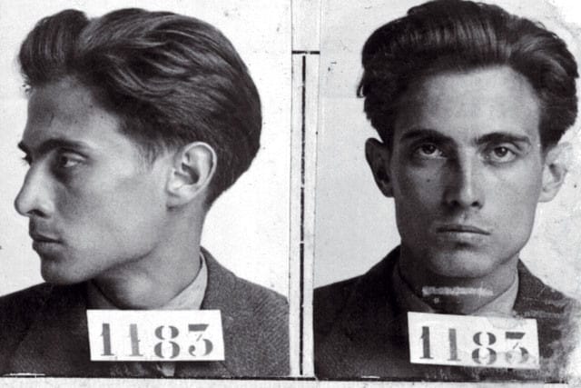 011D6735 C924 4B2F B922 7D7388923DB1