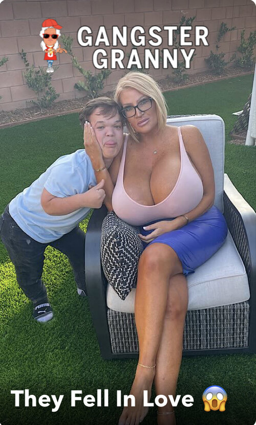 2705499F 2399 4F93 8504 7D054EBAEABD