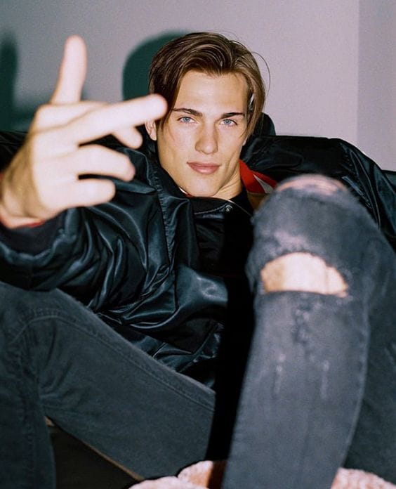 6033cc2ea4036759815be392a582cecb