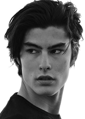 Actor aaron bernards 11989 large