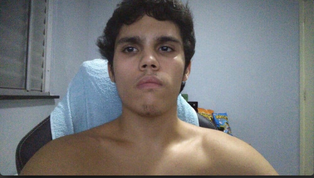 57EBA0E4 8096 4113 A533 8F6AB8707629