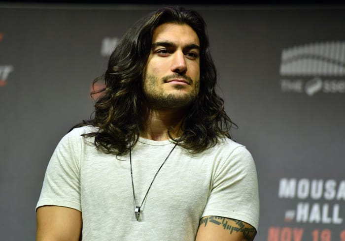 Elias theodorou talks about becoming the first mma fighter sponsored by pert plus