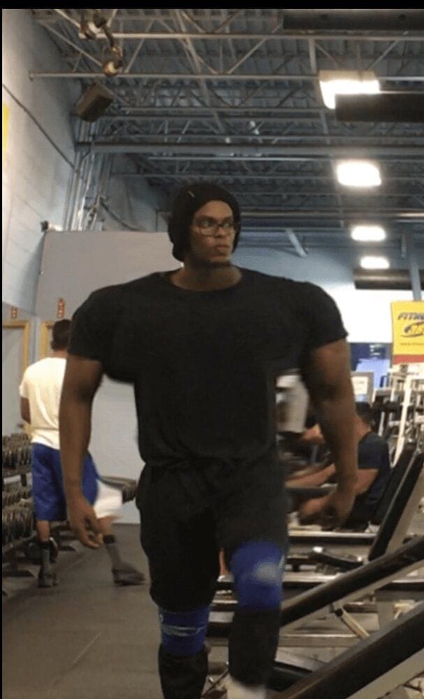 8B3F99B4 770D 48BA BEA1 387DE3A71933