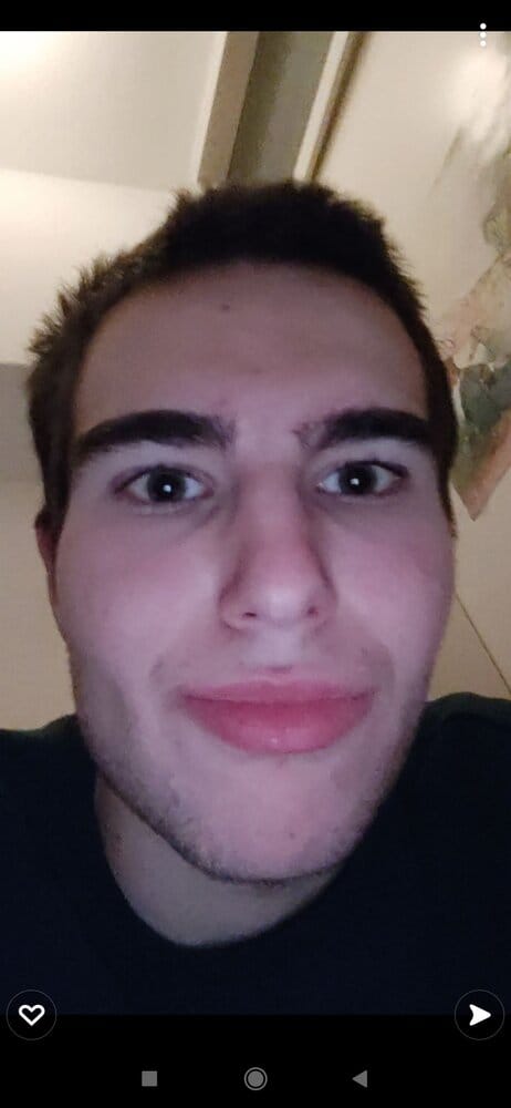 Screenshot 2021 03 05 00 27 23 796 comsnapchatandroid