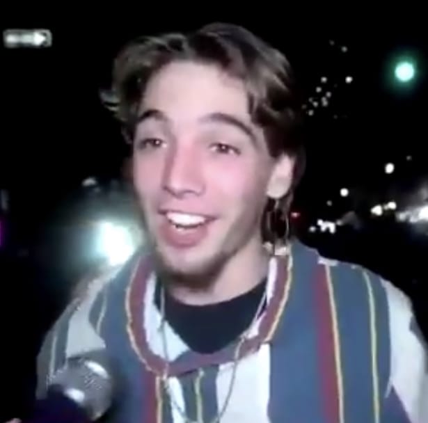 11FE749A 7212 45D4 A24E 89804E9703A4