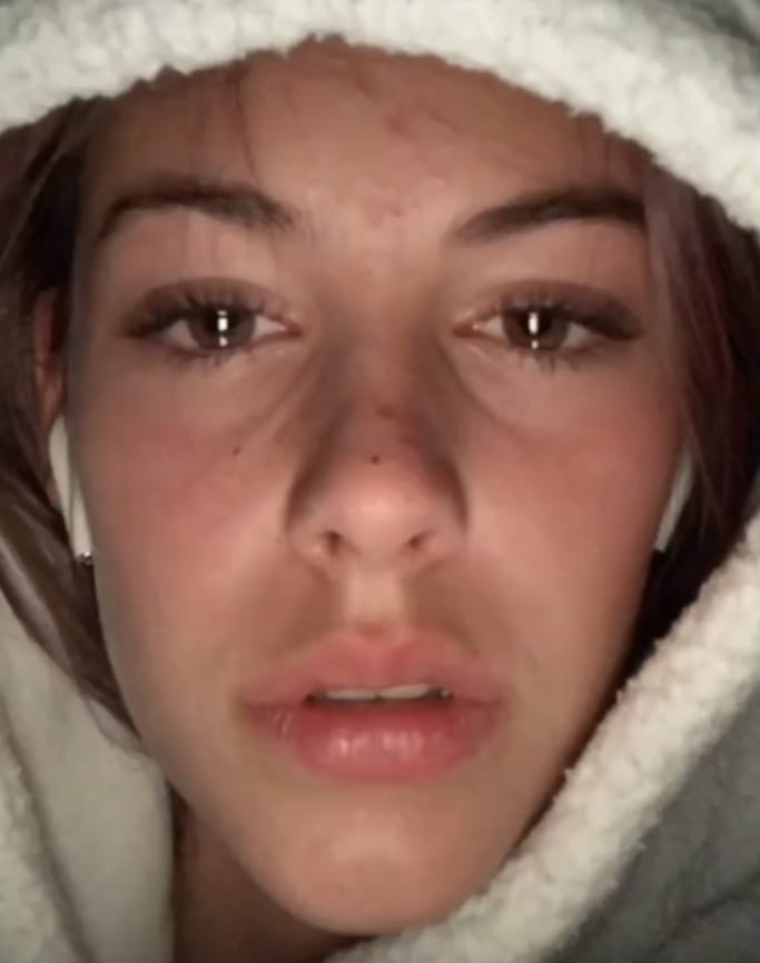 4C2C7757 33D9 4C3A A187 0E759969B691