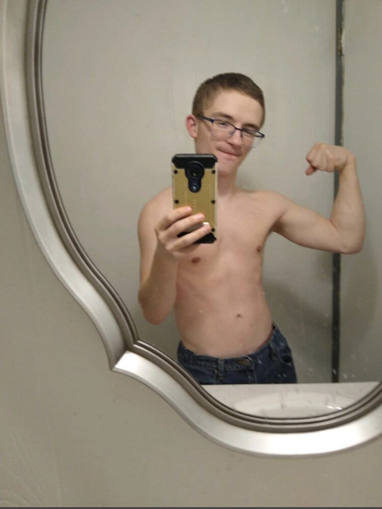 CCA87CB4 D261 43E6 9B4D FAE9FD3F93F9