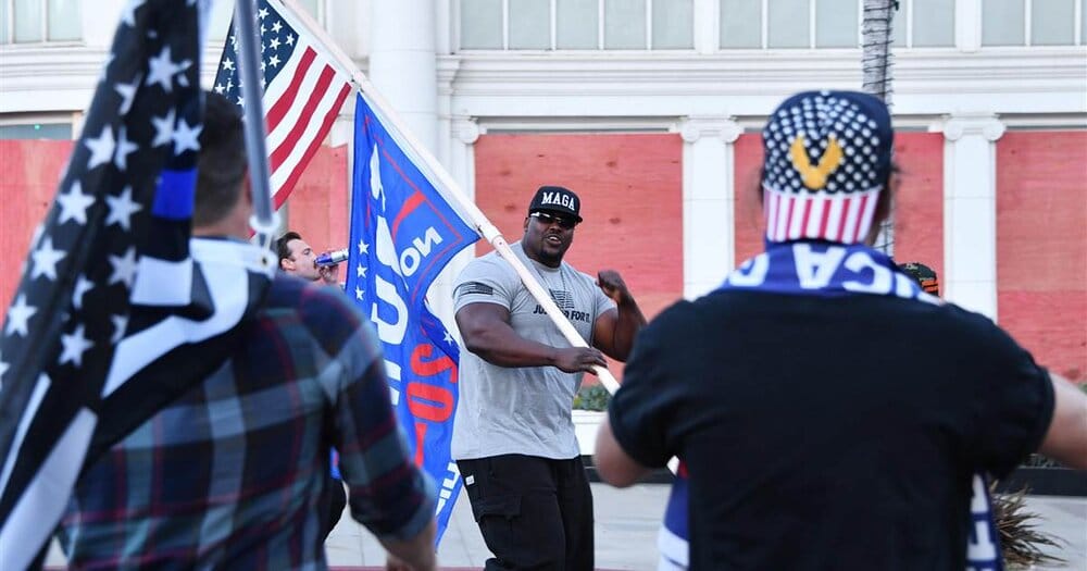 3DDAD494 6177 4266 86FF C1A23252D4BE