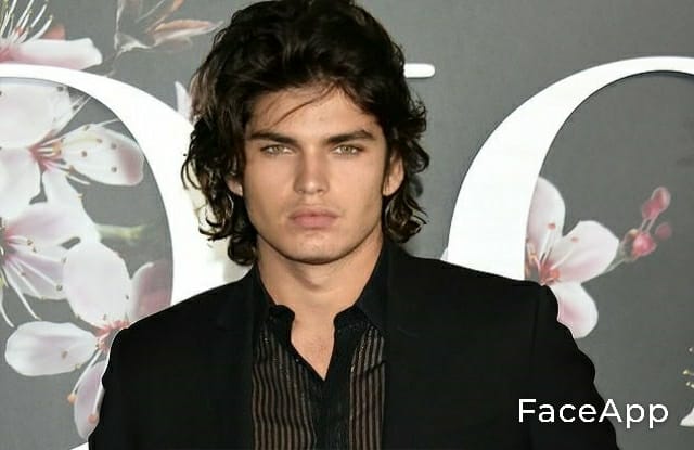 FaceApp 1613162676747