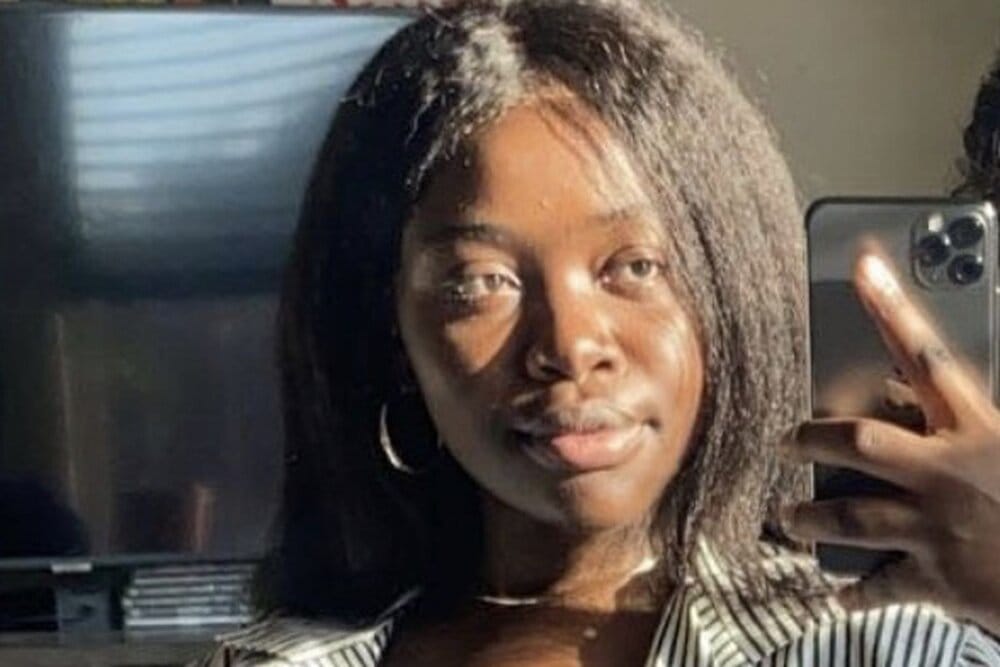 Gloria bambo twitter0