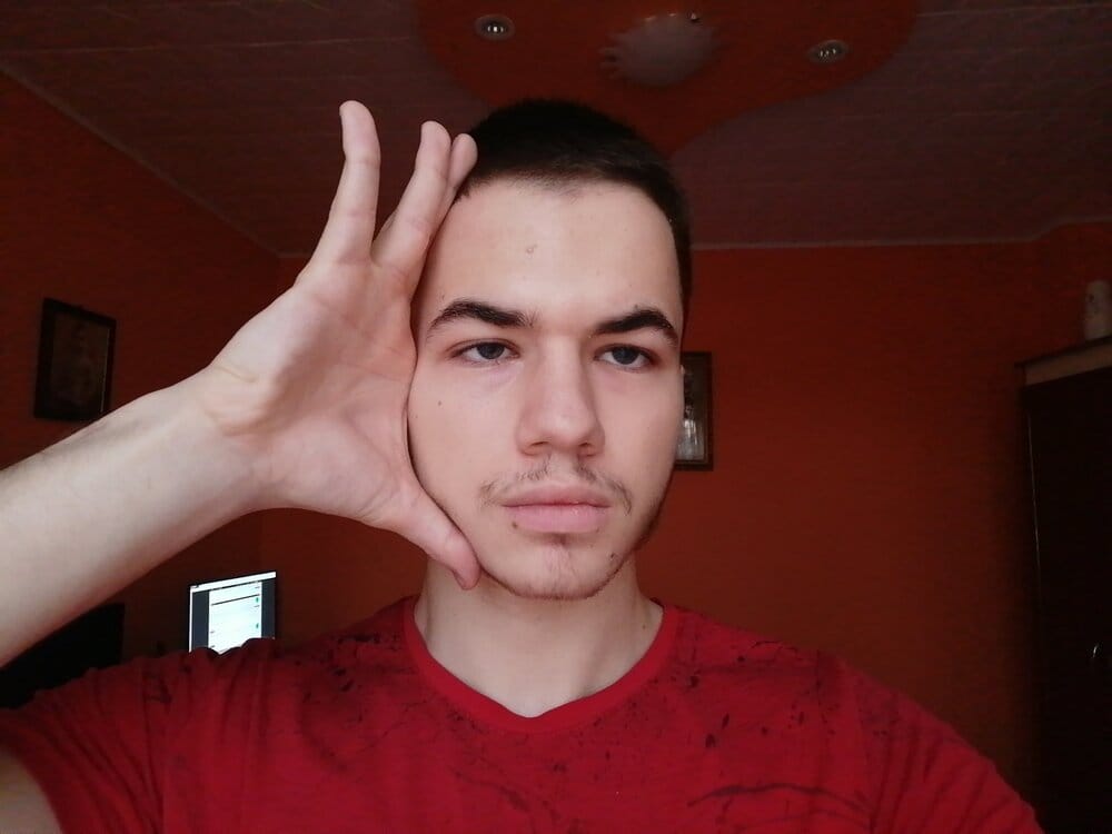 16132285623923448803730501378311