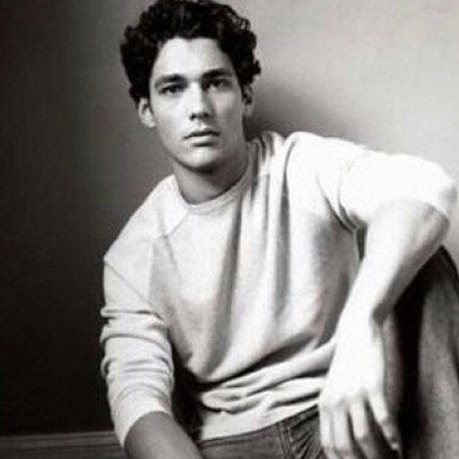 B9F3C776 6066 428A 82D4 A7A98F5A99D5