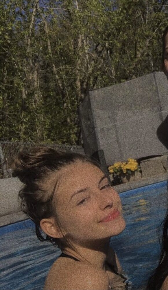 AFDDABBD F46C 4472 BF63 9D8A97E9D698