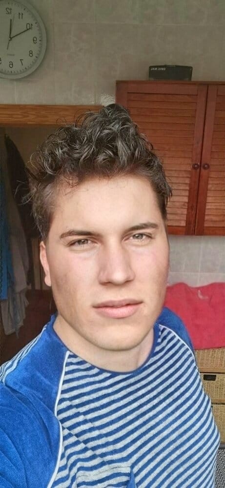 FaceApp 1615998724420