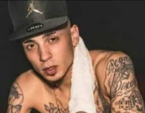 67AA93DB B050 4291 B877 B669A7E33A83