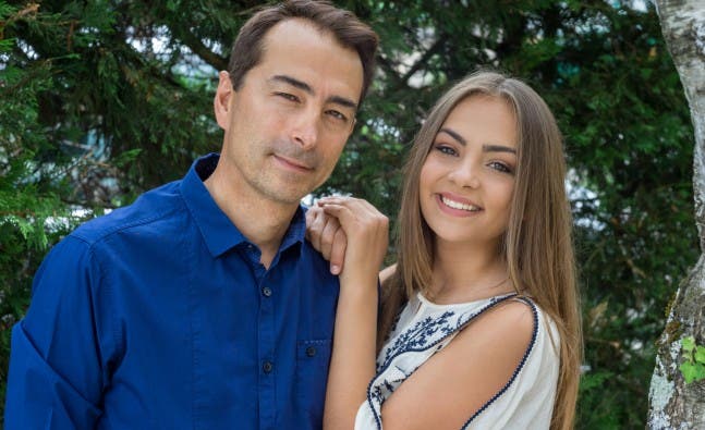 Dating an older man 647x395