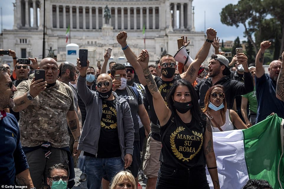 0C031FF9 7FF4 40CD 9158 145C8F3954A4