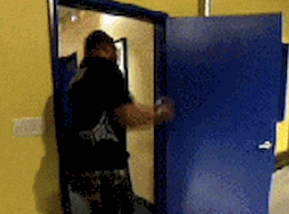 675C9FAD 3AA3 4618 8C91 FCD31F4A8F6C