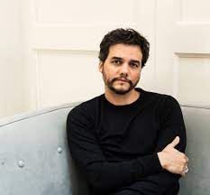 Wagner Moura Is All Set to Die on 'Narcos' - The New York Times