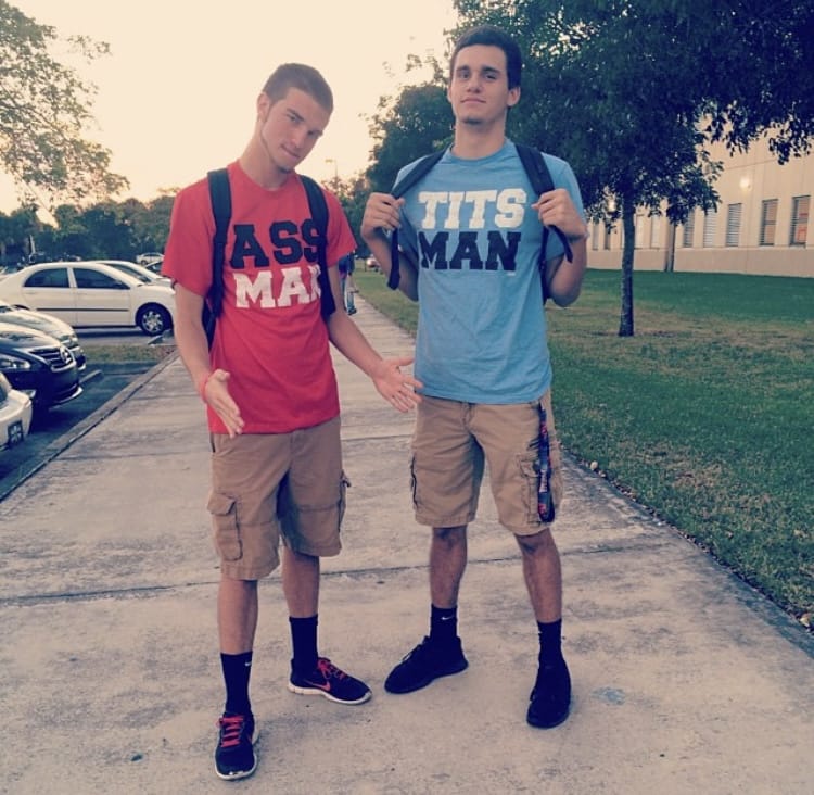 2FA00261 EC76 4072 934A F265C43C79DC