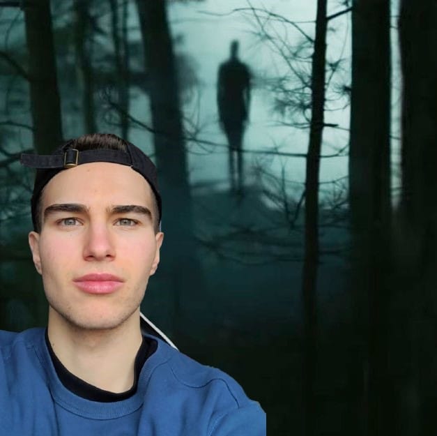 2d2ec42ee070fc0373dee5fa154be9364a 06 slenderman lighterrsquarew700