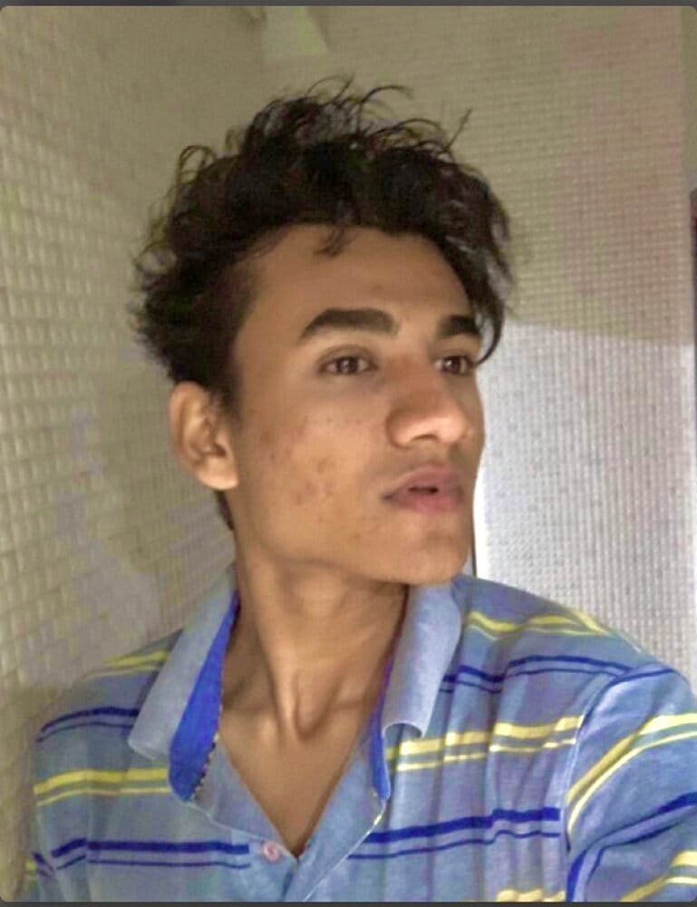 00EDA966 7A83 4C49 9B0F EE2EE9287EBE