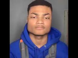 Square head guy from tiktok vibing - YouTube