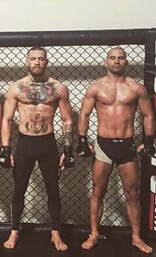 10 mma fighters with abnormal ape index