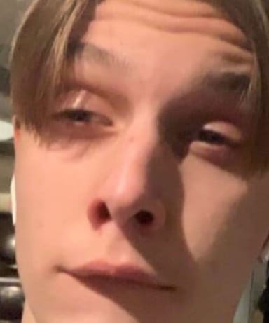 11748