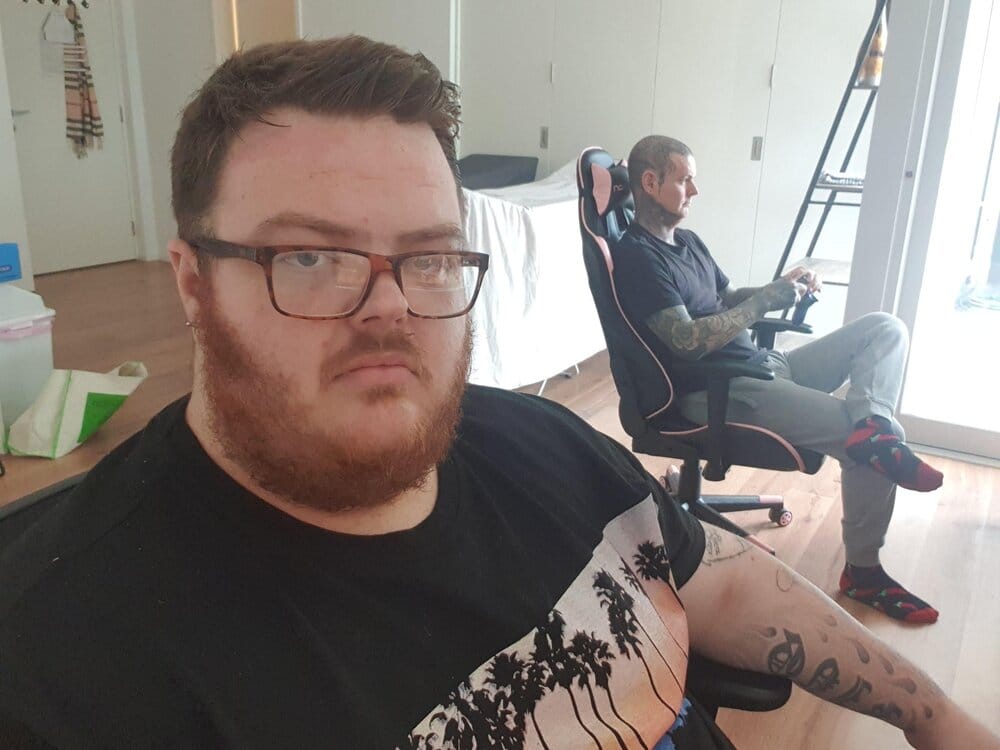 53B0B98E 5443 4946 8308 3F83D033A350