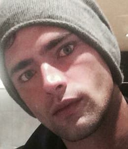 Tumblr ninundvFo31svoqlco1 6401