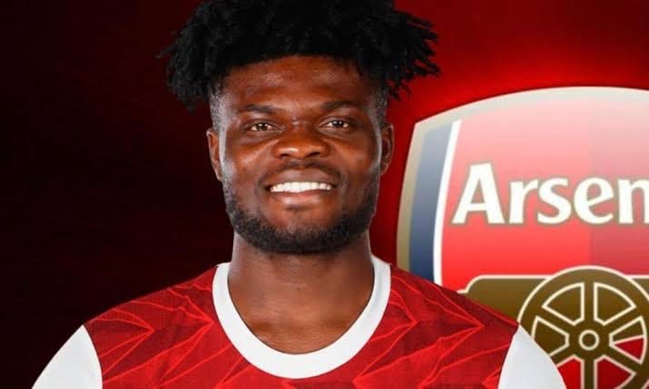 BE5E4022 FAF0 485F B4B4 0AEA8FB35C3D