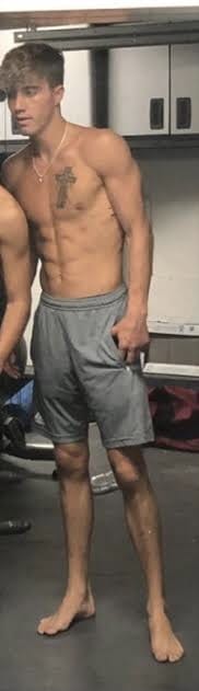 DBC1F003 ED72 4829 BCA1 6A13BCB6D78E