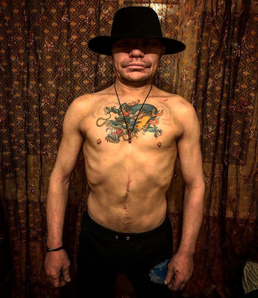 D5C72938 C540 47A1 88F2 D9F2745688F2